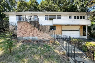 322 Mystic St 1