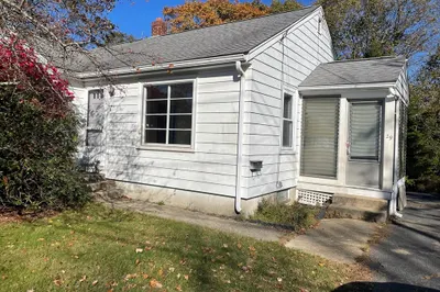 27 Taylor St 1