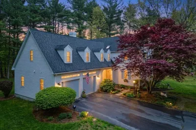 6 New Pond Road 1