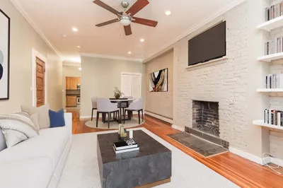 15 Blackwood St #2 1