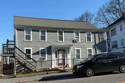 98 School St 1