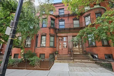 82 St Stephen St #2