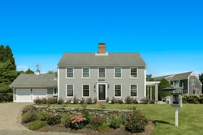 28 Youngs Farm Ln 1