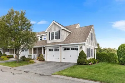 43 Peaslee Circle #43 1
