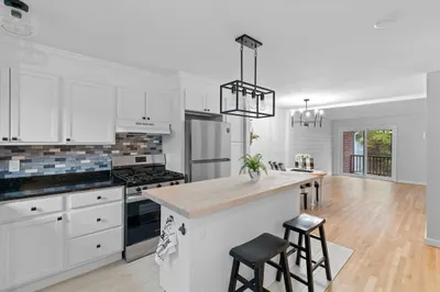 107 Farrwood Drive #107