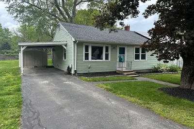 2 Hilltop Dr #2