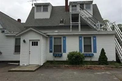 377 South St E St #3