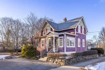 142 Bancroft Ave