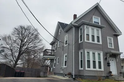 34 Blaine St 1