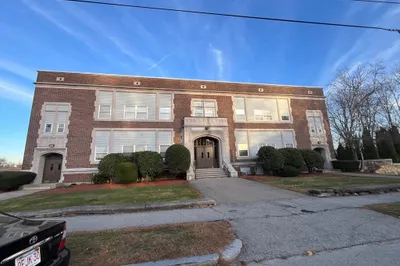 21 Middlesex Ave #303