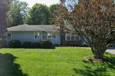 101 Edinboro Street 1