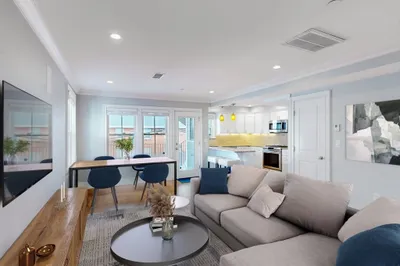 2 Cottage St #2