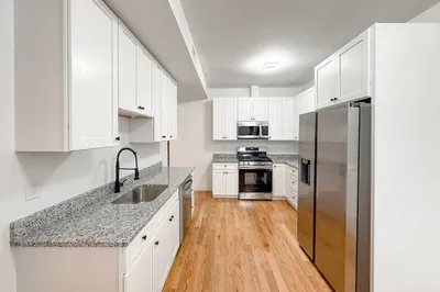 33 Elmwood St 1