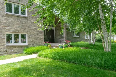 72 Tecumseh Dr 1