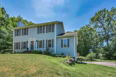 48 Overledge Dr 1