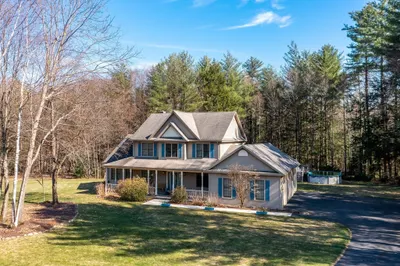 12 Golden Cir 1