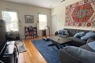 15 Adams Ave #6