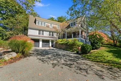 25 Forest Street 1