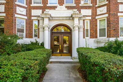1840 Commonwealth Ave #8 1