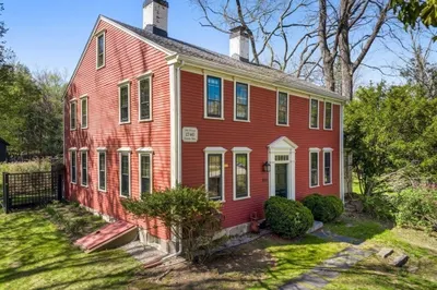 3 Maple St