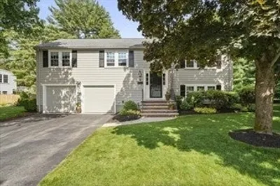 28 Audrey Ave