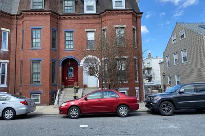 614 E 7th Street