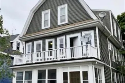 41 Pennsylvania Ave #1