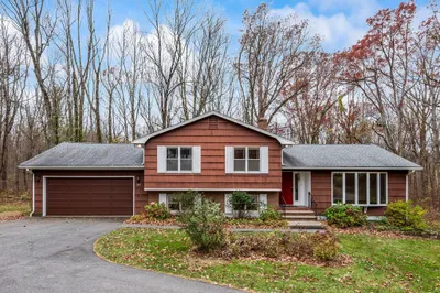 21 Hutchinson Rd. 1