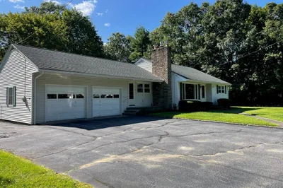 33 Cypress St