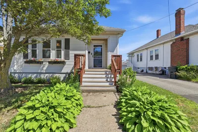 330 Sea St 1