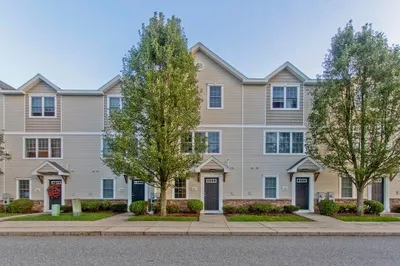 30 Regency Ct #30 1