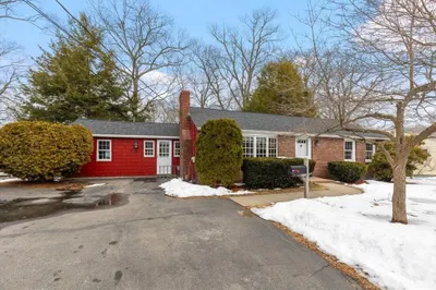 110 Kimball Rd 1