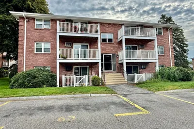5 Kenmar Drive #7 1
