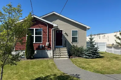 344 Newton St