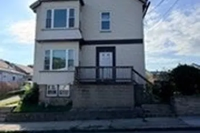 109 Walker St #2 1