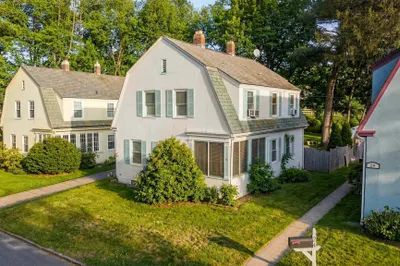 28 Maple Street 1