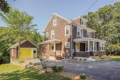 53 Medway Rd