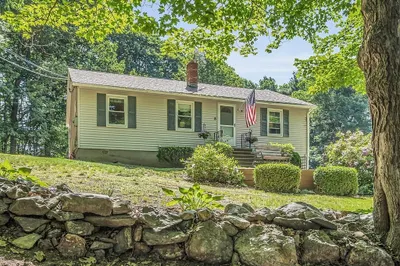 8 Frog Hollow Rd 1