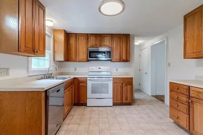 25 Elmwood Street #1 1
