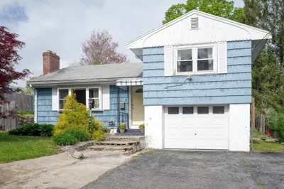 3 Clinton Street