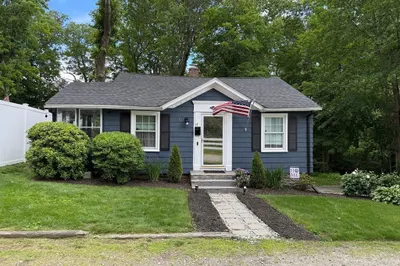 17 Souther Dr