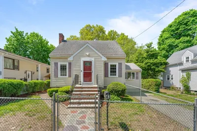 43 Chittick Rd
