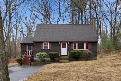 18 Moosewood St
