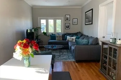 43 Rogers St #3