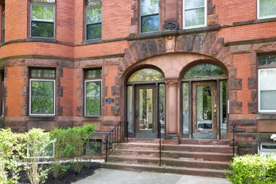1895A Beacon St #1895A