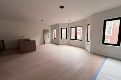 207 West Seventh #301 1