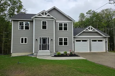 47 Doyle Avenue 1