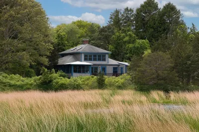 43 Salt Marsh Ln