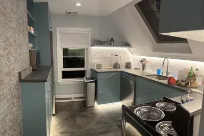 10 Brewer St #2
