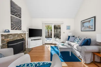 38 Knoll Ln #38 1